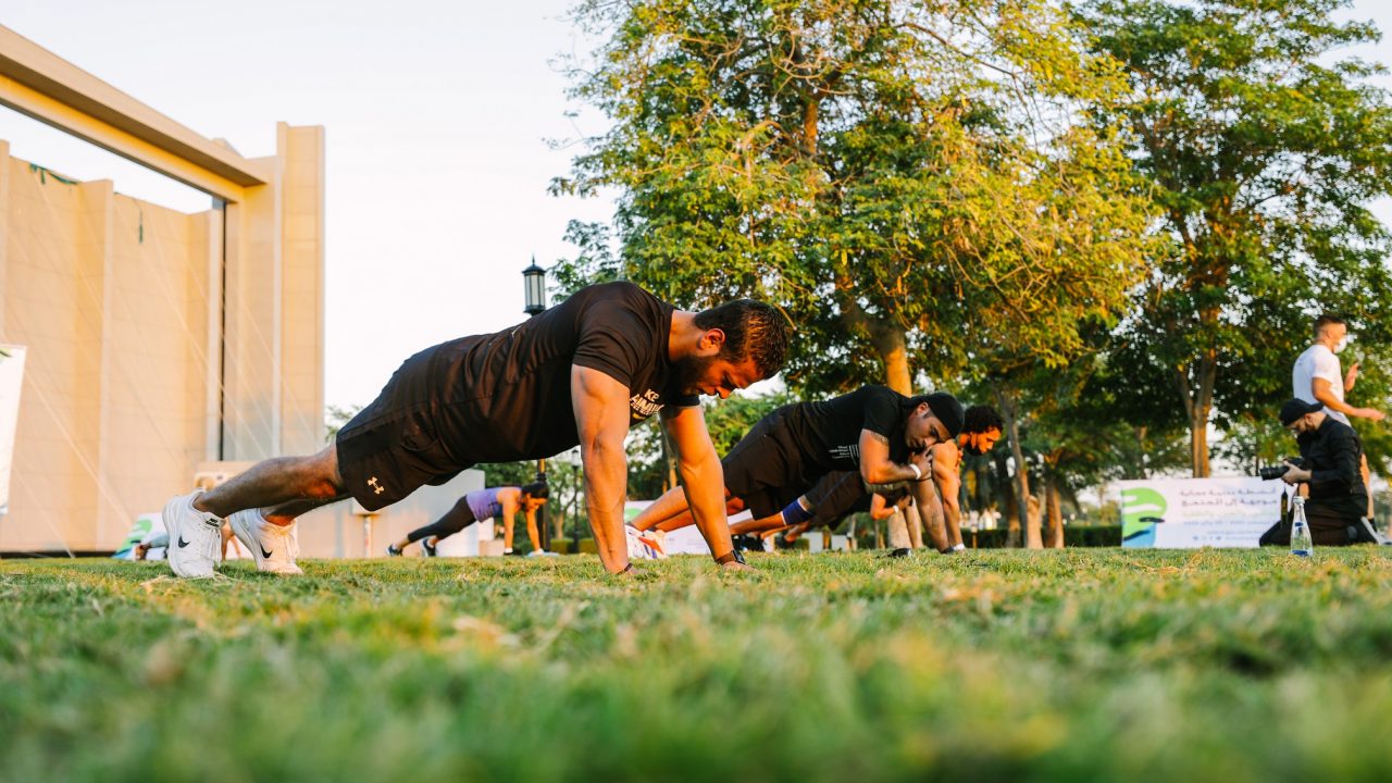 https://livehealthymag.com/wp-content/uploads/2022/01/Active-Parks-offers-380-free-to-attend-training-sessions-in-13-public-parks-across-Abu-Dhabi-Emirate-1280x720.jpg